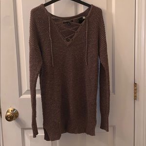 Super cute brown American eagle sweater